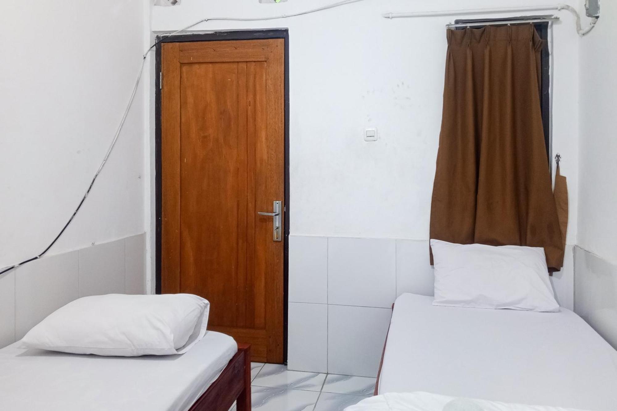 Malibu Syariah Bogor Redpartner Hotel Luaran gambar