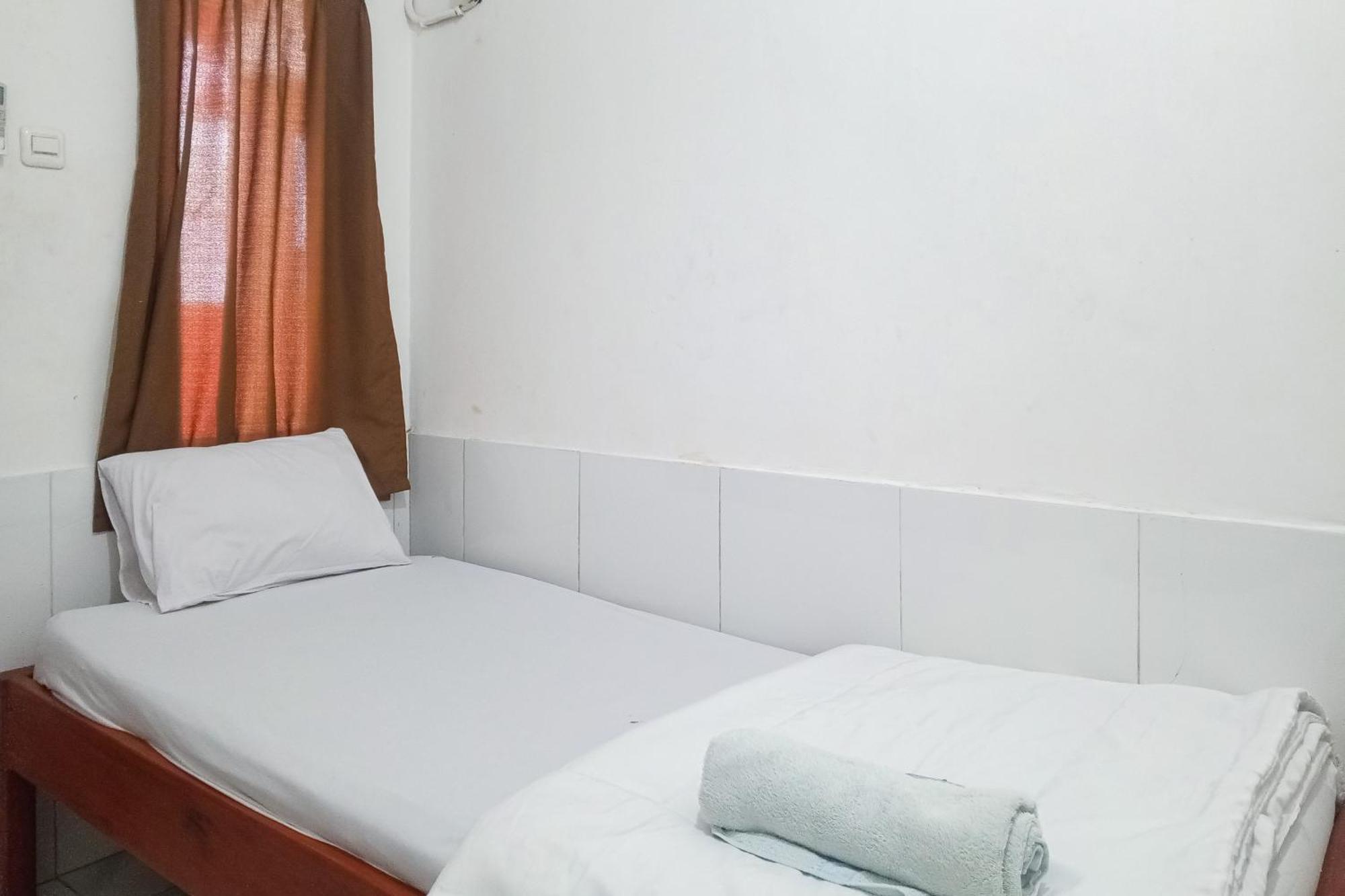 Malibu Syariah Bogor Redpartner Hotel Luaran gambar