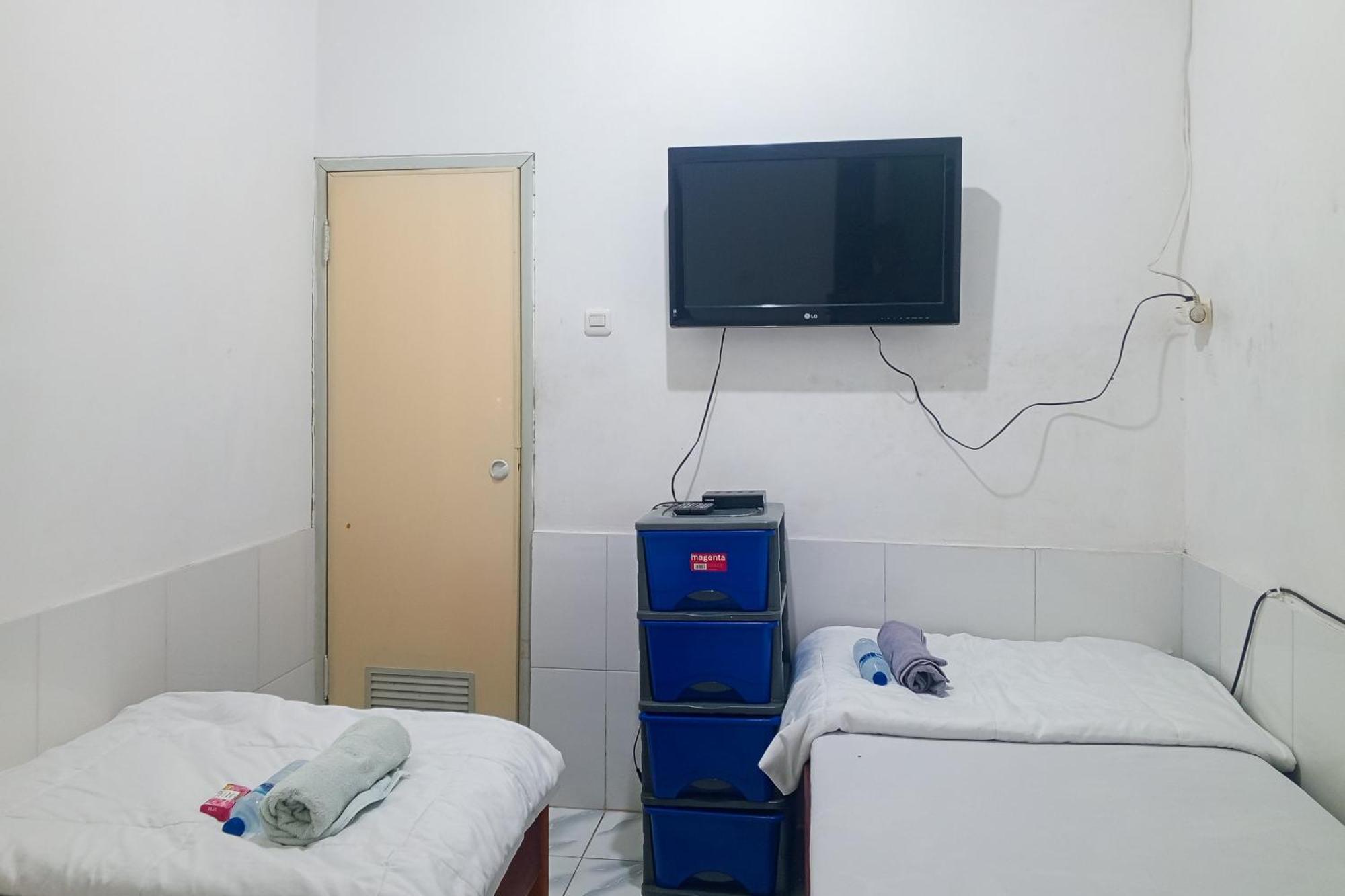 Malibu Syariah Bogor Redpartner Hotel Luaran gambar