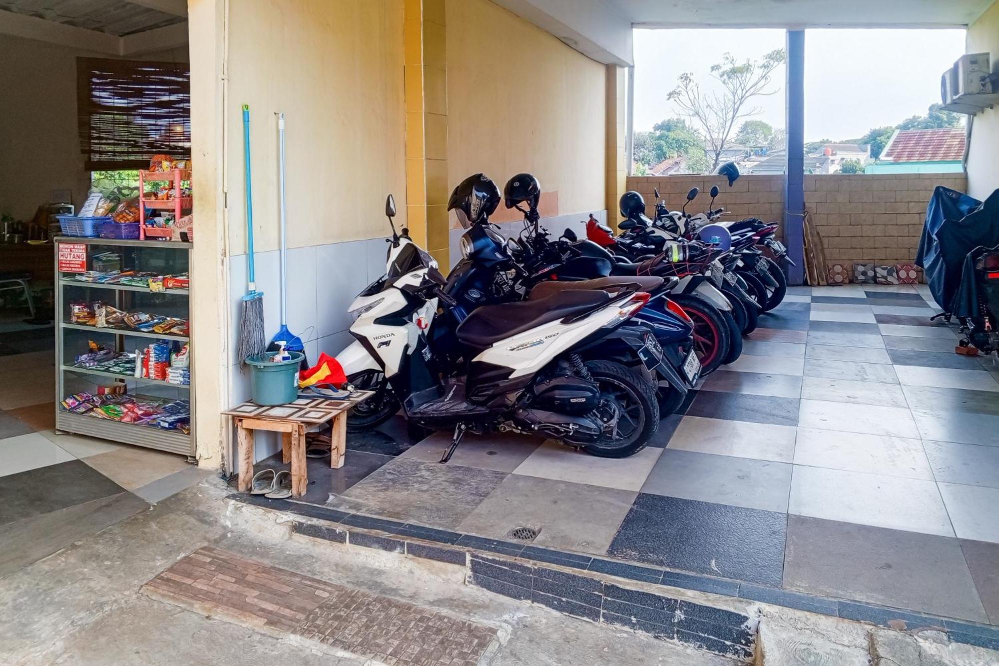 Malibu Syariah Bogor Redpartner Hotel Luaran gambar